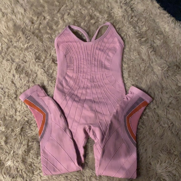 NEW - 🌺free people 7/8 essence T back onesie - Picture 10 of 17